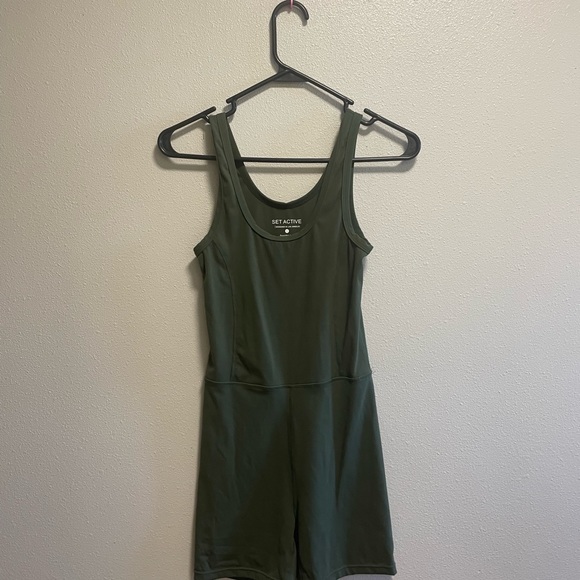 Set - Picture 6 of 6